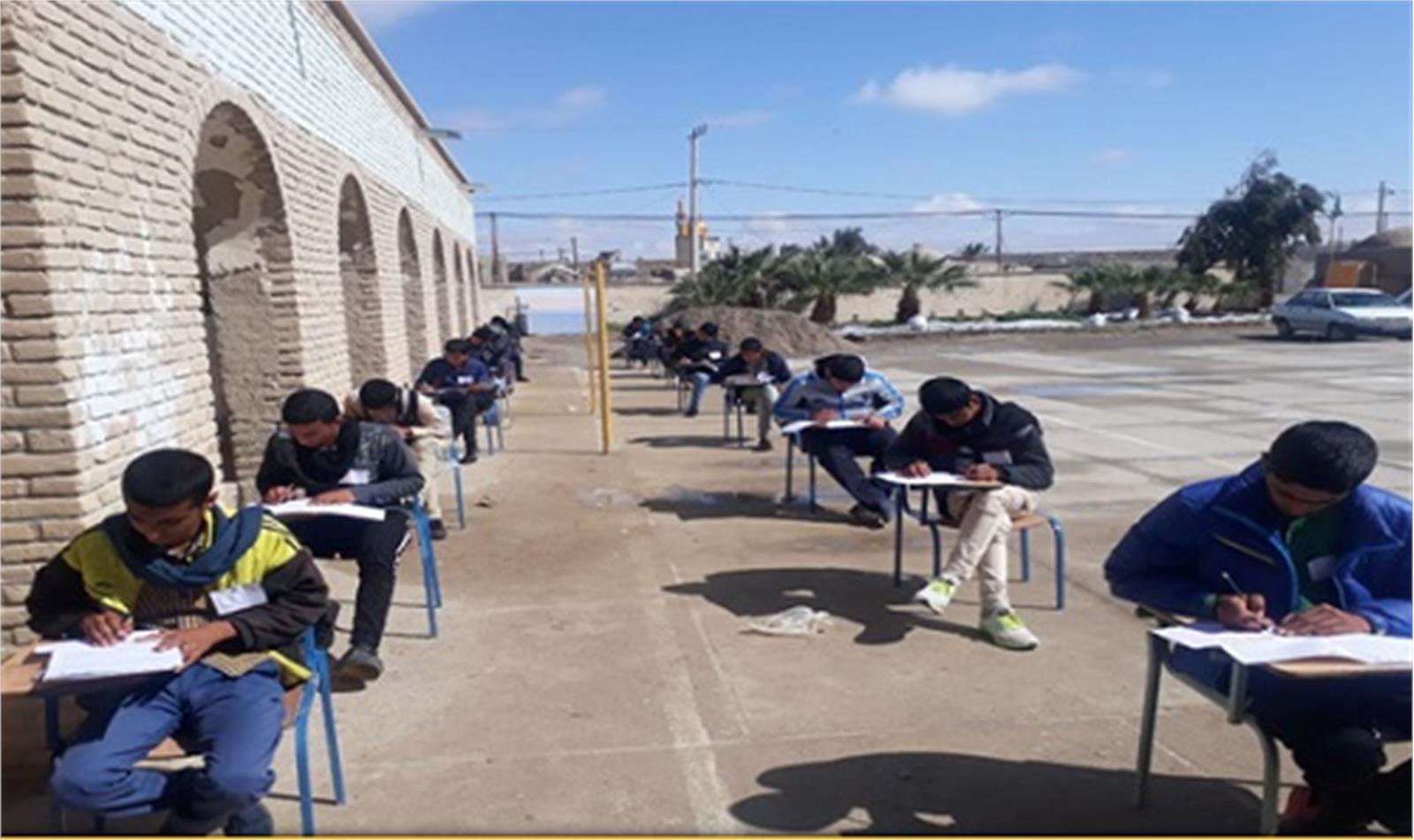 بنیاد مستضعفان برای دانش‌آموزان محروم کنکور آزمایشی رایگان برگزار می‌کند
